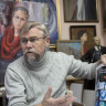 Хабаровским художникам позволили платить за аренду картинами