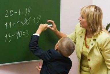 В российских школах появятся «старший» и «ведущий» учителя